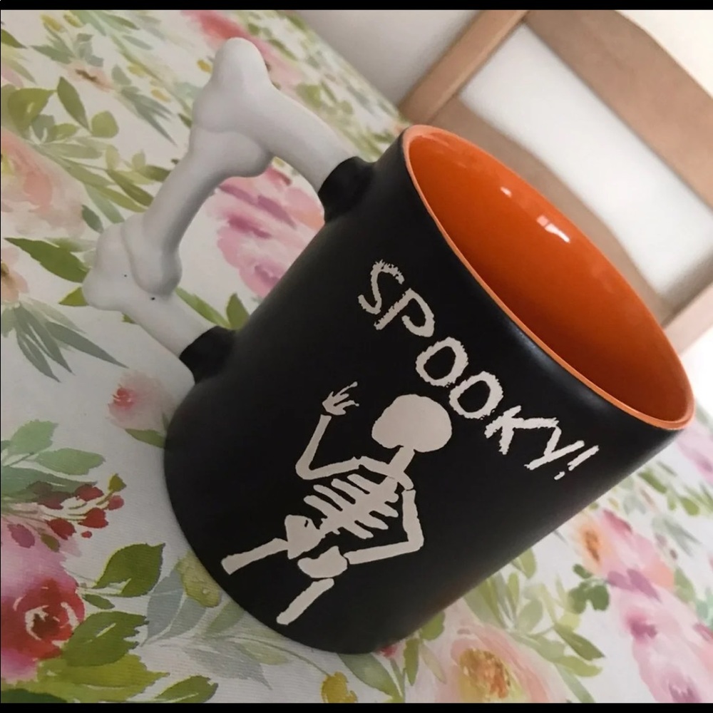 Black Halloween Spooky Mug